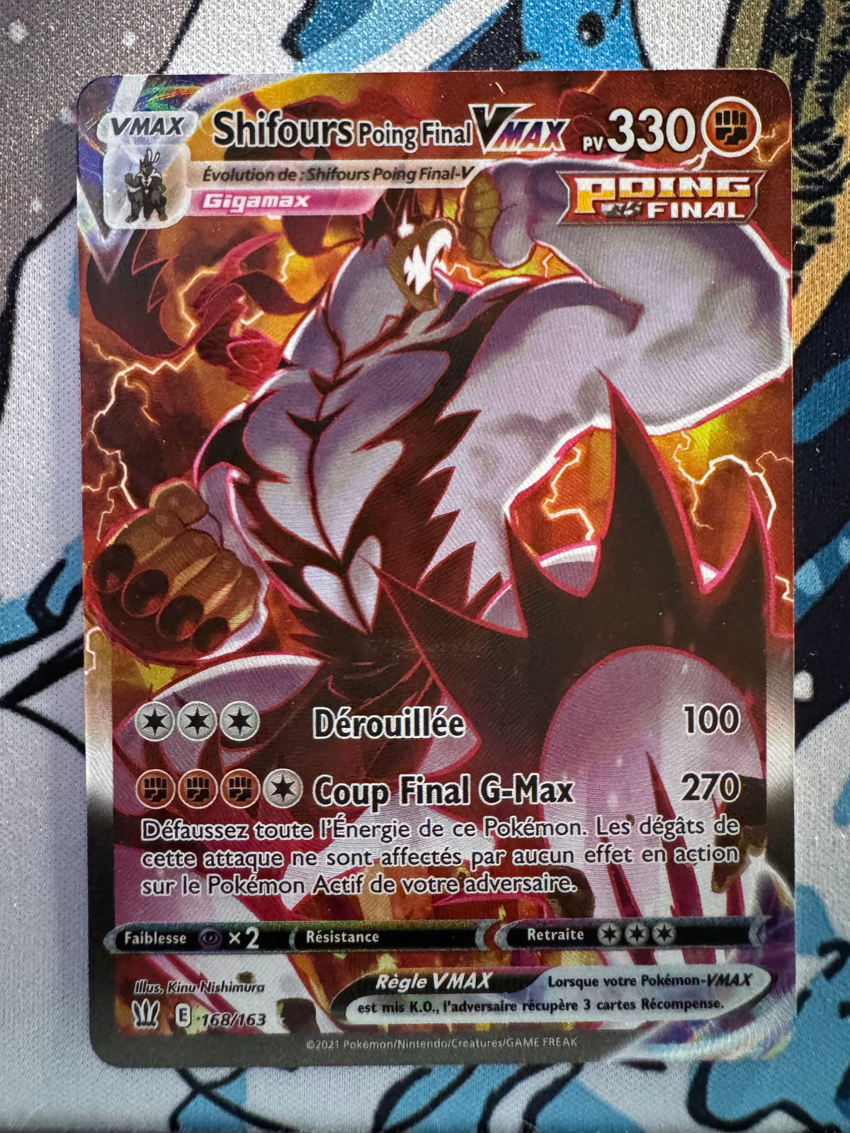 Carte Pokémon Shifours Poing Final VMAX 168/BST – Styles de Combat – Français
